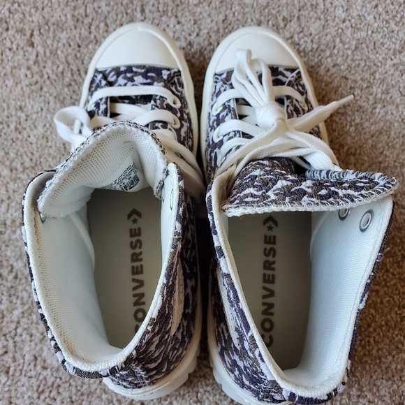 Converse All Star CTAS Lugged 2.0 Sand Dune womens size 5.5 - Picture 5 of 8